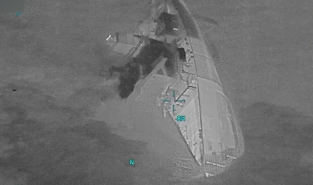 Один из трех иранских танкеров, атакованных США, затонул в Оманском заливе
