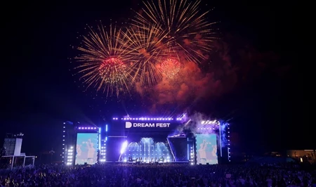 Второй день DREAM FEST 2026 подарил зрителям яркие выступления мировых и отечественных звезд