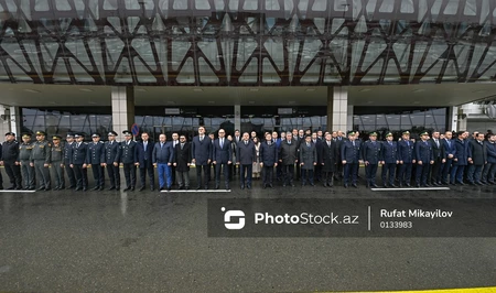 Аэропорт Гейдар Алиев вспоминает погибших рейса J2-8243