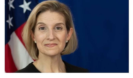 Эми Карлон: Сотрудничество США и Азербайджана стремительно развивается