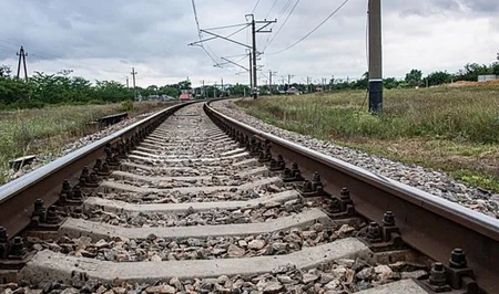 Транспортный коллапс: более 20 поездов застряли из-за ЧП на железной дороге в Воронежской области РФ
