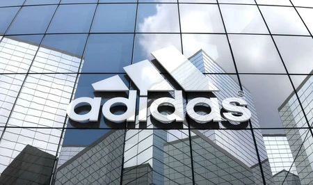 В офисах Adidas в Германии прошли обыски