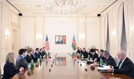 Состоялась встреча Президента Ильхама Алиева с вице-президентом США в расширенном составе