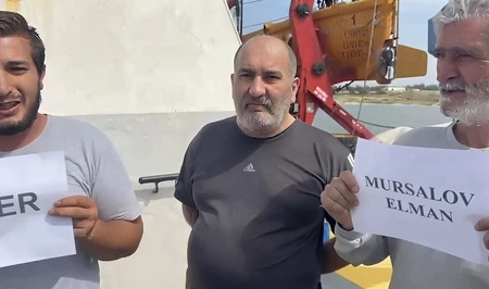 12 азербайджанских моряков четыре месяца не могут покинуть судно в Ростове