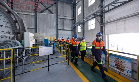 Азербайджанская делегация ознакомилась с работой золотого рудника и завода в Кыргызстане