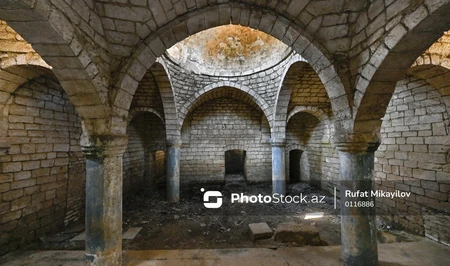 Баня Гаджи Джовхара - архитектурный памятник в бакинском поселке