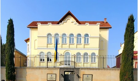 Посольство Украины в Баку открыло книгу соболезнований после удара РФ по Киеву