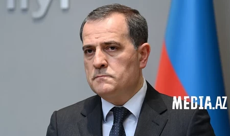 Глава МИД Азербайджана прибыл в Киев с официальным визитом