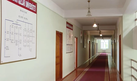Закрытие  университета для девушек в Баку оставило без работы десятки преподавателей и техперсонал