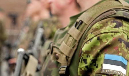 Эстония перебрасывает элитные военные подразделения ближе к российской границе