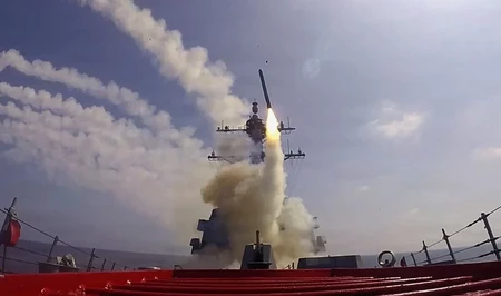 США начали новую серию ударов по Ирану