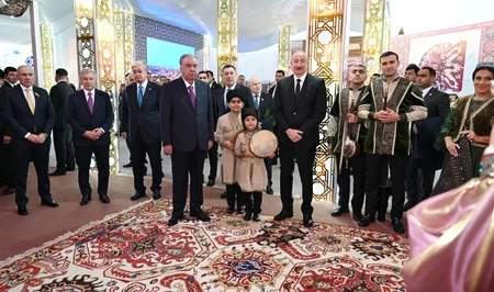Президент Ильхам Алиев ознакомился с Фестивалем национальных блюд стран-участниц СНГ