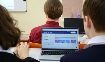 600 000 школьников Азербайджана осваивают технологии будущего