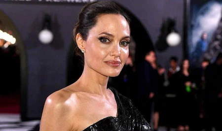 Стало известно, как Анджелина Джоли отметила 50-летие