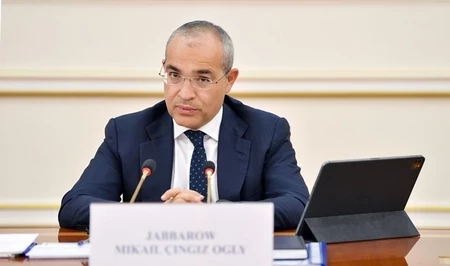 Микаил Джаббаров поздравил нефтяников Азербайджана с профессиональным праздником