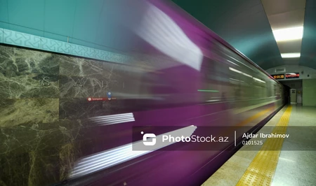 Бакинское метро парализовало: что стало причиной утреннего коллапса?