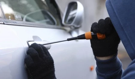 В Баку задержали подозреваемого в угоне автомобиля с автомойки