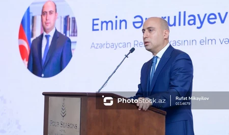 Эмин Амруллаев объявил о начале новой эры в школьном образовании Азербайджана