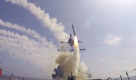 США нанесли удары по объектам в Иране и Ормузском проливе