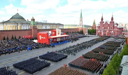 Россия отметила 81-ю годовщину Победы над фашизмом военным парадом