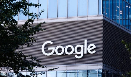 Акции Google упали более чем на 10%