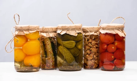 АПБА призывает граждан проверять качество консервированных продуктов перед покупкой