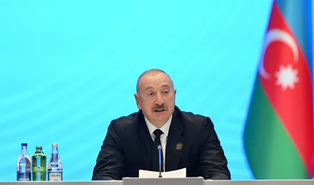 Президент: Мир по-прежнему хрупок, его следует защищать и укреплять