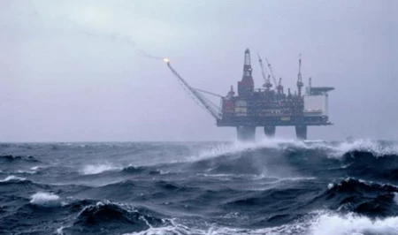Cуда в Каспийском море предупреждены о сильном ветре: высота волн будет достигать 5 метров