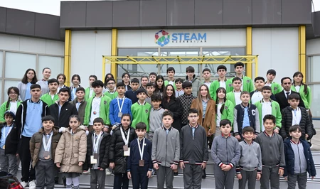 Лейла Алиева и Алена Алиева побывали в школе-интернате и центре STEAM в Губе