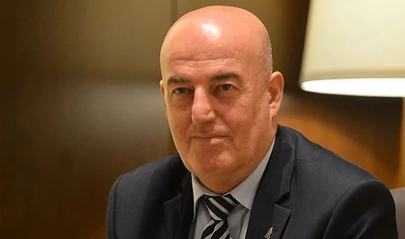 Асим Худиев получил сразу три назначения от УЕФА