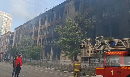 При ракетном ударе по Киеву повреждено здание посольства Азербайджана