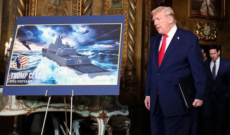 ВМС США могут переименовать авианосец в честь президента Дональда Трампа
