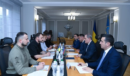 Джейхун Байрамов провел в Киеве встречу с секретарем СНБО Украины