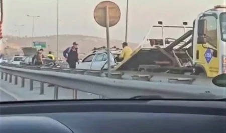 На трассе в Локбатане столкнулись более пяти автомобилей, образовался затор