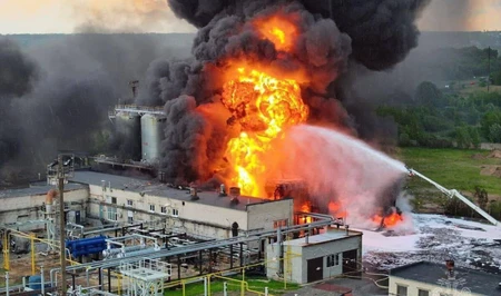 В России подтвердили атаки на три НПЗ и газохимический комплекс