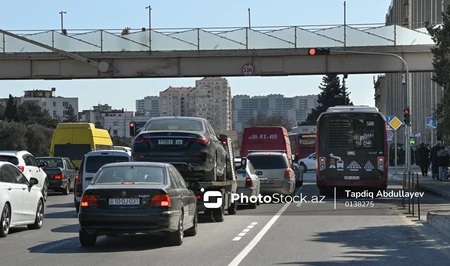 Уменьшит ли увеличение числа автобусов пробки в Баку? Мнение эксперта