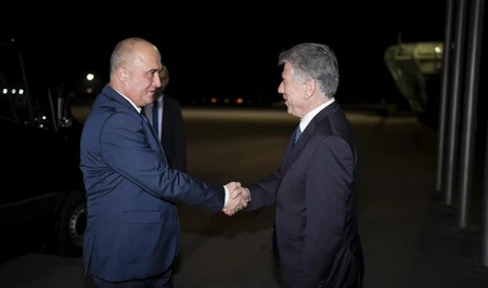 Председатель Палаты представителей парламента Таджикистана прибыл в Азербайджан