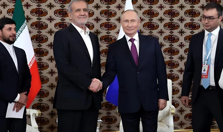 Путин и Пезешкиан обсудят вопросы двусторонних отношений на полях ШОС