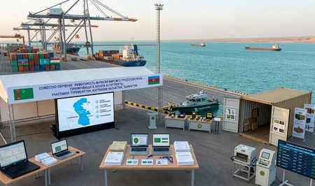 Туркменистан и Азербайджан провели учения по контролю грузовых потоков на Каспии