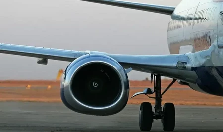 Двигатель Boeing загорелся при взлёте в российском Шереметьево