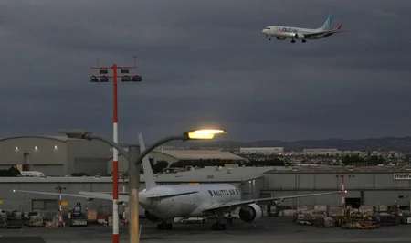 Пилот Flydubai планировал разбить самолет о терминал аэропорта - СМИ