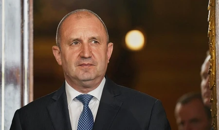Радев: Болгария за счет Азербайджана частично решила проблему импорта газа