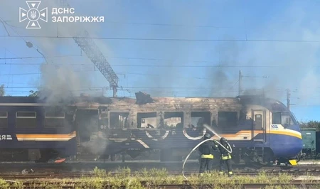 Россия нанесла удары по Украине: атакованы пассажирские поезда, повреждены десятки объектов