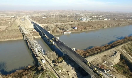 Строительство нового моста через реку Араз завершится до конца года