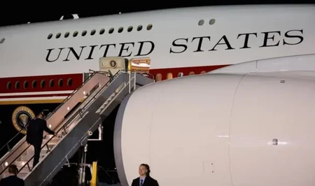 США расценили иранскую угрозу президентскому самолету как покушение на Трампа