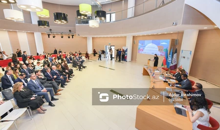 В Баку представили амбициозный проект по развитию устойчивых городов будущего
