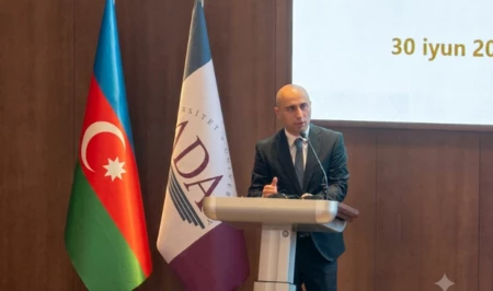 Эмин Амруллаев подвел итоги пятилетнего процесса сертификации в Азербайджане