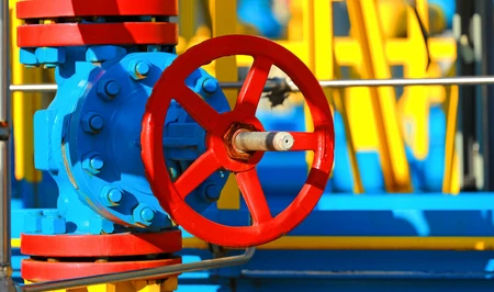 Азербайджан поставляет газ в 16 стран и наращивает мощности возобновляемой энергетики