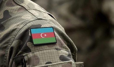 В Баку 64-летнего мужчину призвали на военную службу