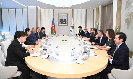 SOCAR и «Узбекнефтегаз» обсудили предстоящие работы по проекту «Устюрт»